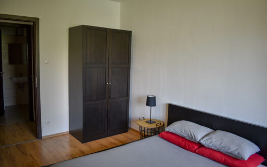 Cozy and spacious 1 bedroom apartment with terrace by the Danube, district 13