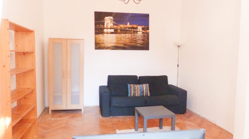 Apartment for rent long term in Jewish quarter in Budapest